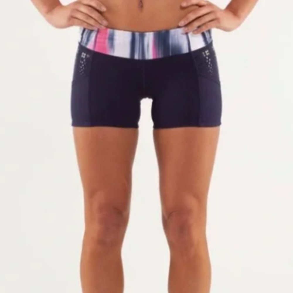🔥50% OFF🔥 Lululemon Run: Shorty Shorts